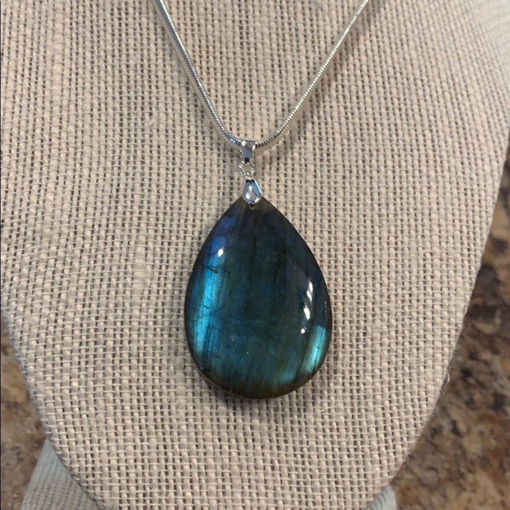 Gorgeous Labradorite. - image 2